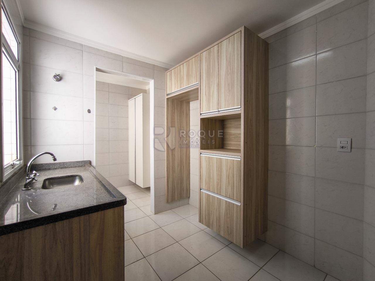 Apartamento à venda no bairro Centro: COZINHA