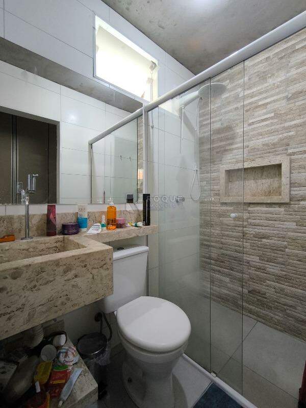 Casa Residencial à venda no bairro Parque Residencial Aeroporto: WC SUÍTE 1