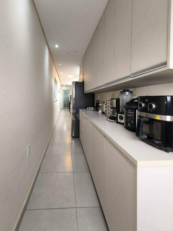 Casa Residencial à venda no bairro Parque Residencial Aeroporto: 