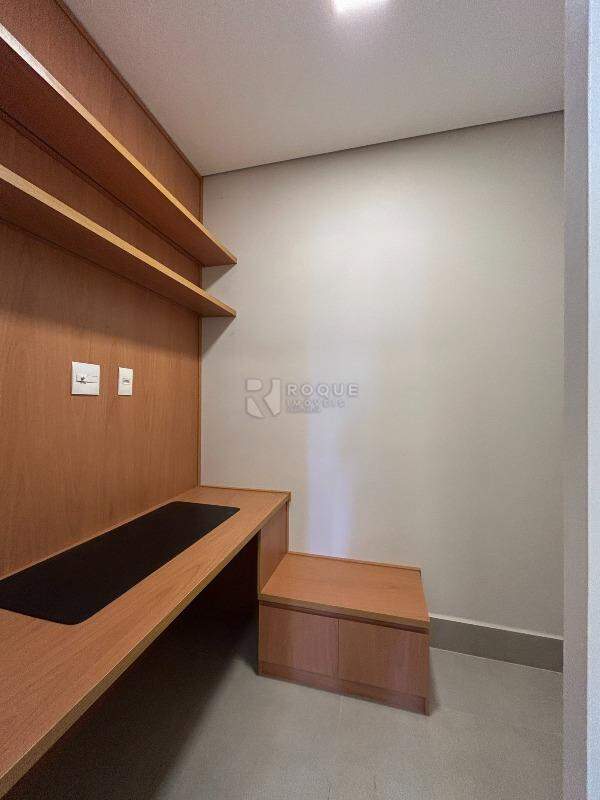 Apartamento para aluguel no bairro Jardim Aquárius: Despensa 