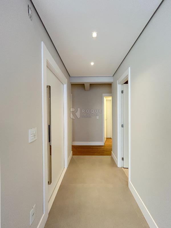 Apartamento para aluguel no bairro Jardim Aquárius: Hall de acesso 