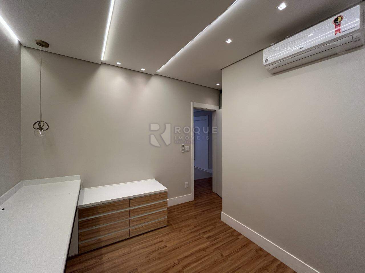 Apartamento para aluguel no bairro Jardim Aquárius: Suíte 2