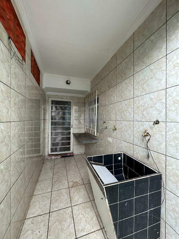 Casa Residencial para aluguel no bairro Jardim Ouro Verde: Área de serviço 
