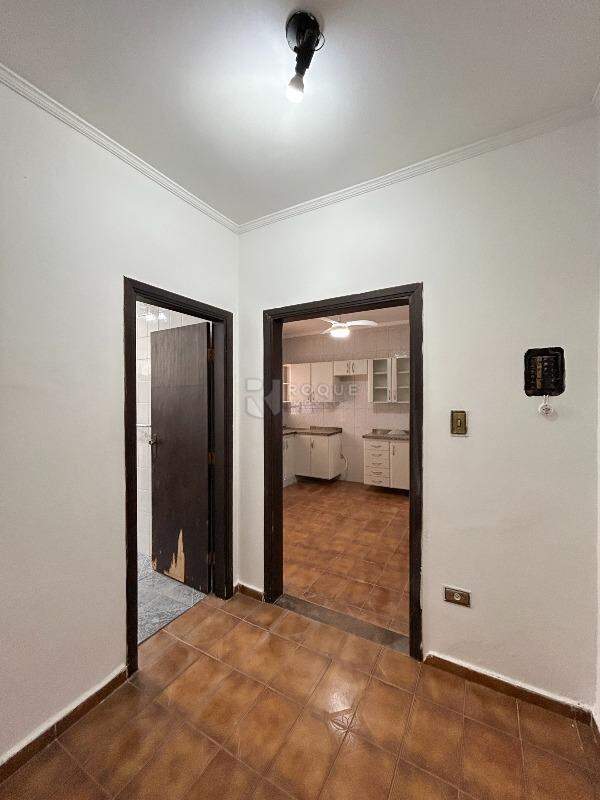 Casa Residencial para aluguel no bairro Vila Queiroz: Hall