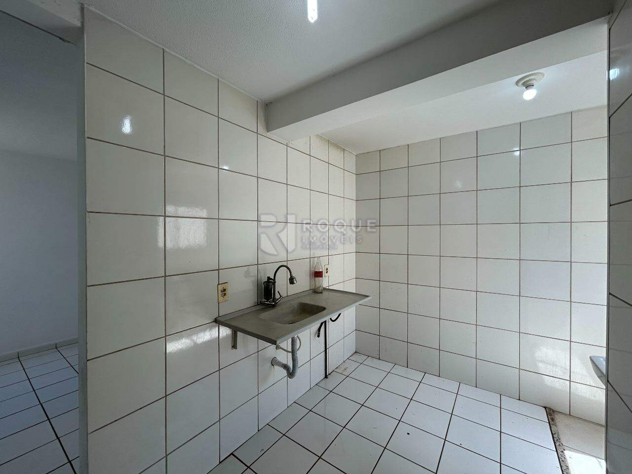 Apartamento para aluguel no bairro Residencial Rubi: Cozinha