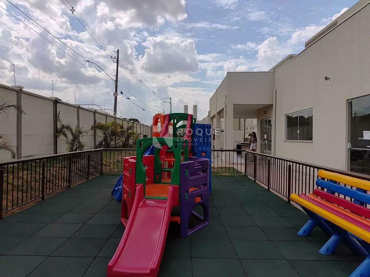 Apartamento à venda no bairro Fazenda Duas Barras: Playground