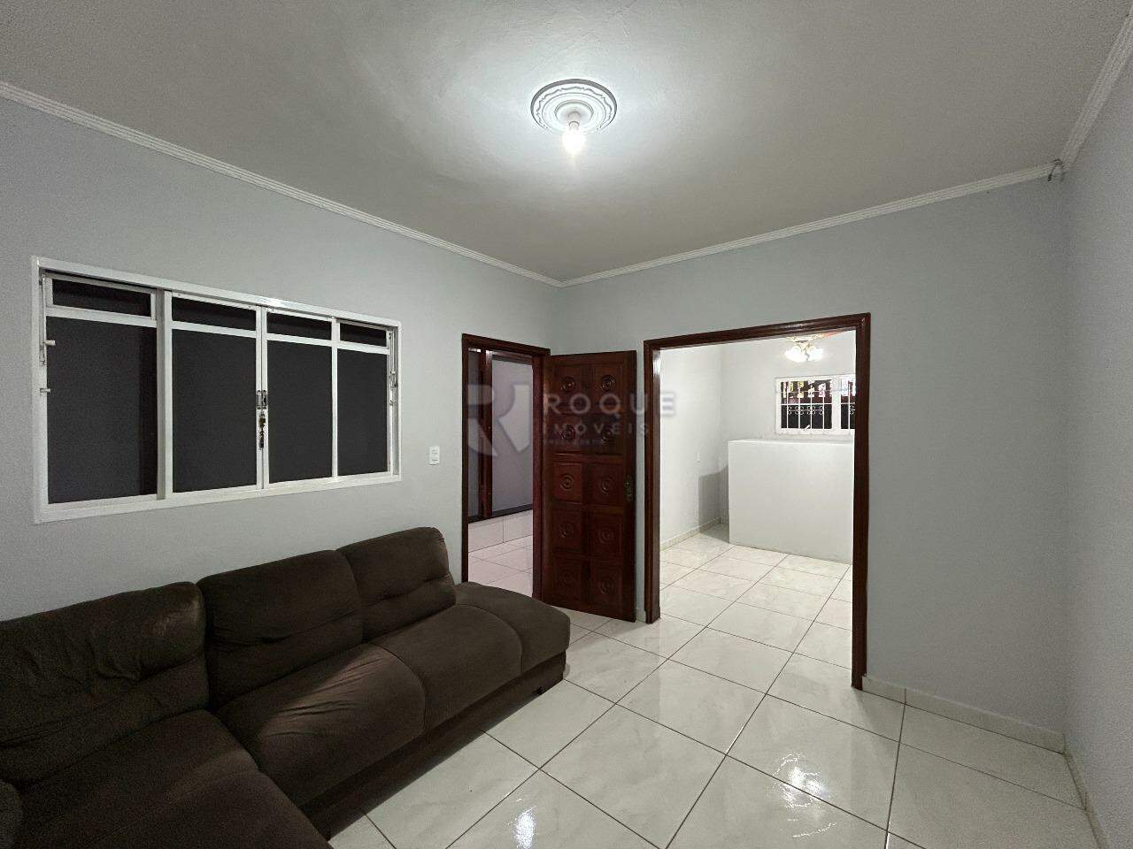 Casa Residencial para aluguel no bairro Parque Hippolyto: Sala