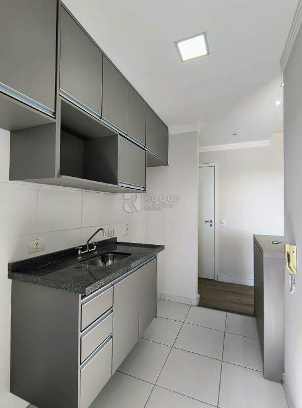 Apartamento para aluguel no bairro Vila Santa Rosália: Cozinha