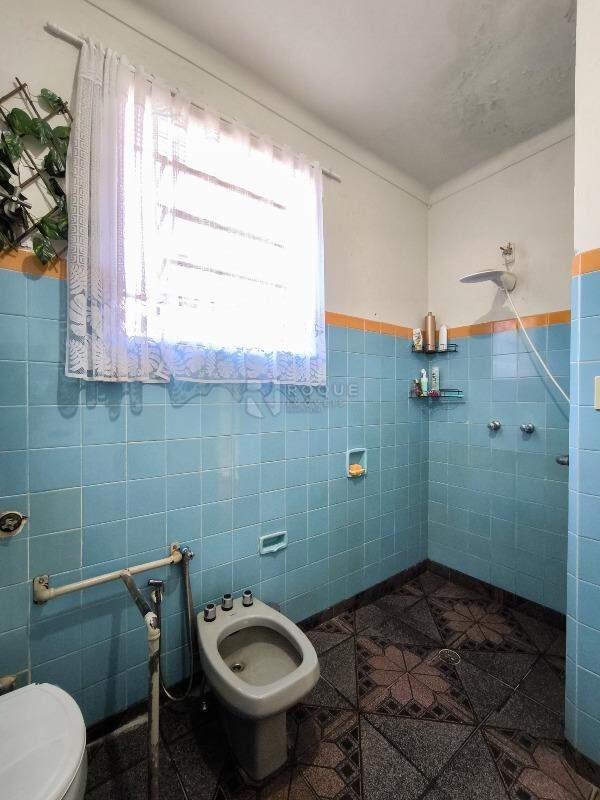 Casa Residencial à venda no bairro Vila Queiroz: BANHEIRO SOCIAL