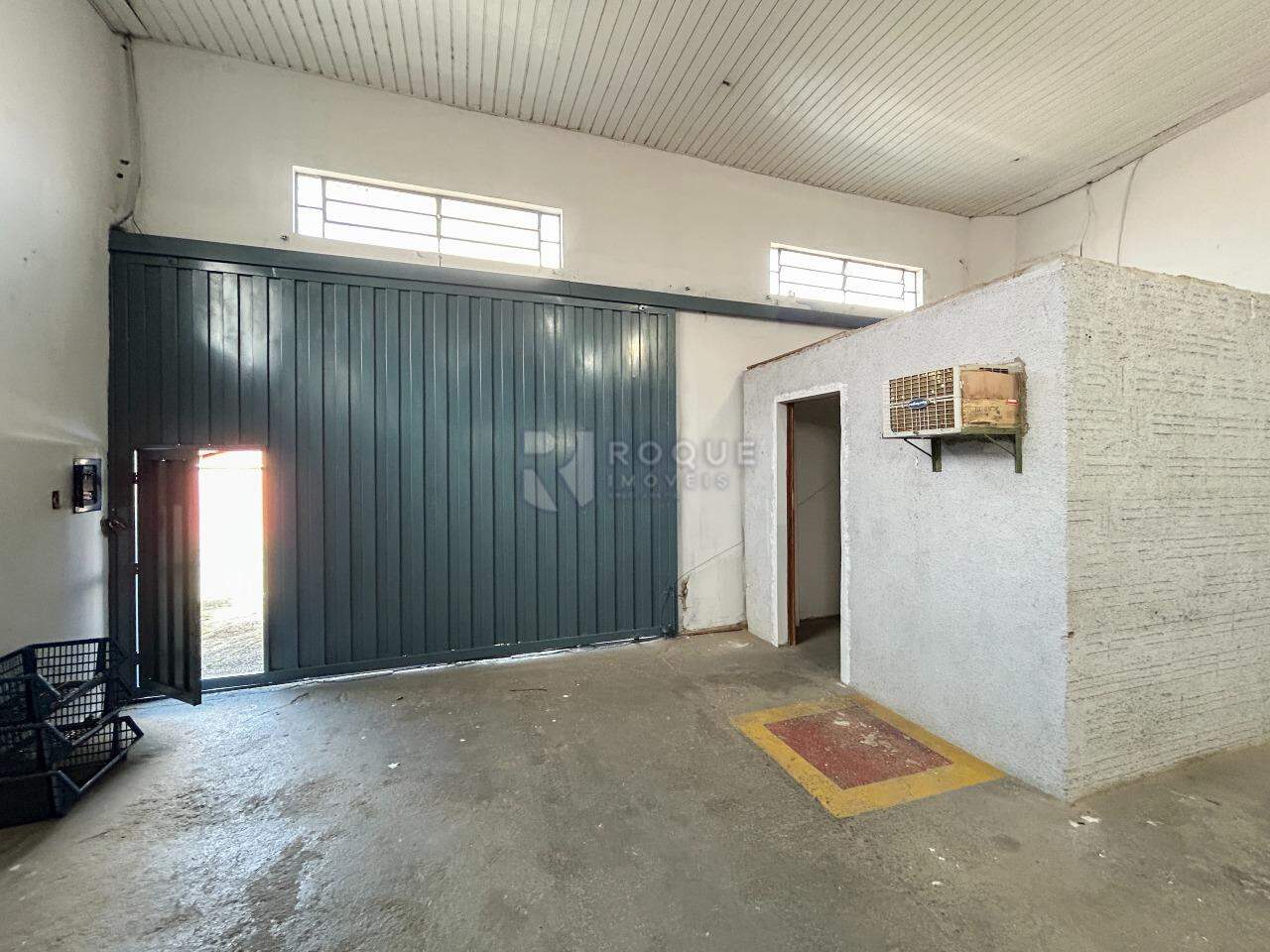 Barracão/Galpão para aluguel no bairro Jardim Nova Suiça: Salão