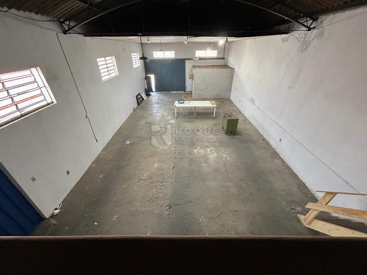 Barracão/Galpão para aluguel no bairro Jardim Nova Suiça: Vista do mezanino 
