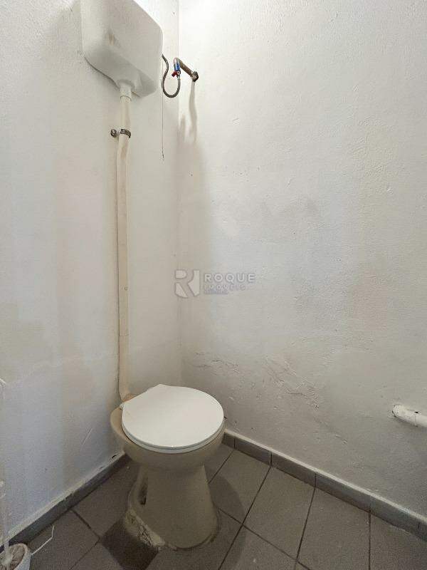 Barracão/Galpão para aluguel no bairro Jardim Nova Suiça: WC social 2