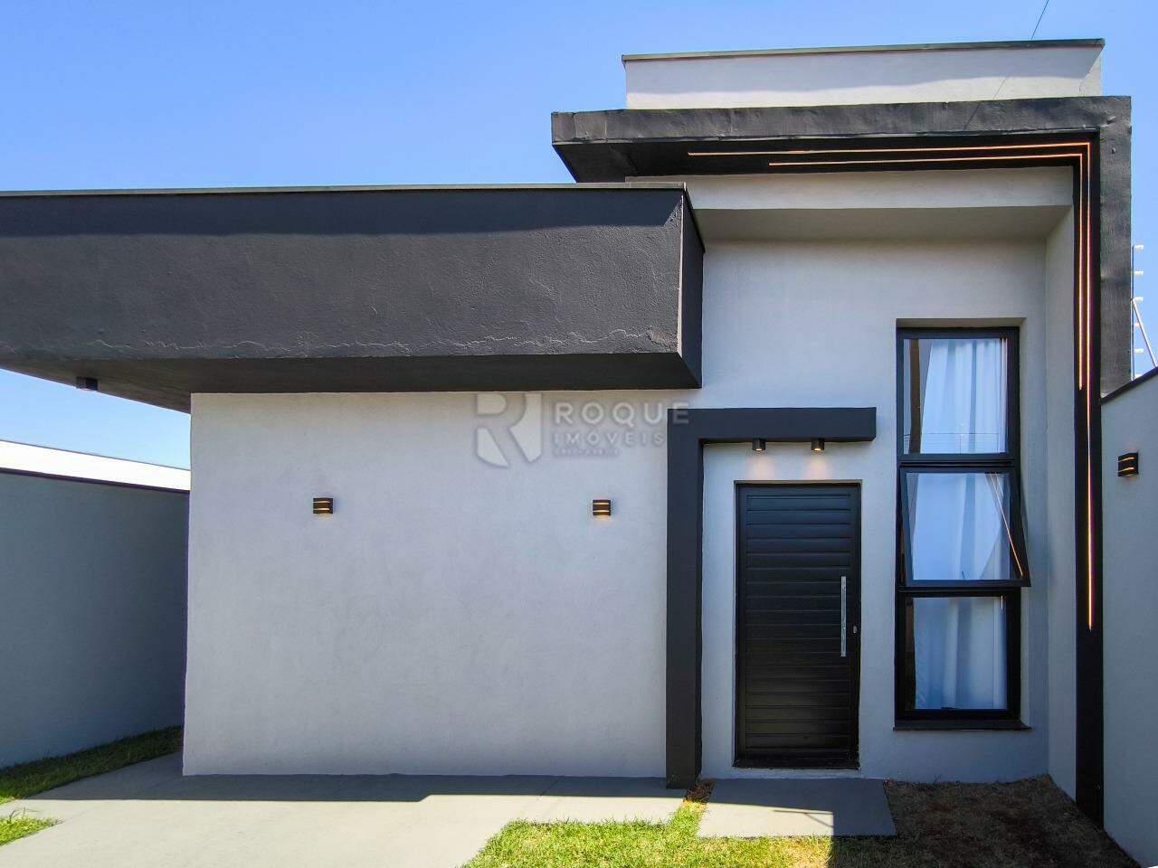 Casa Residencial à venda no bairro Jardim Marajoara: FRENTE