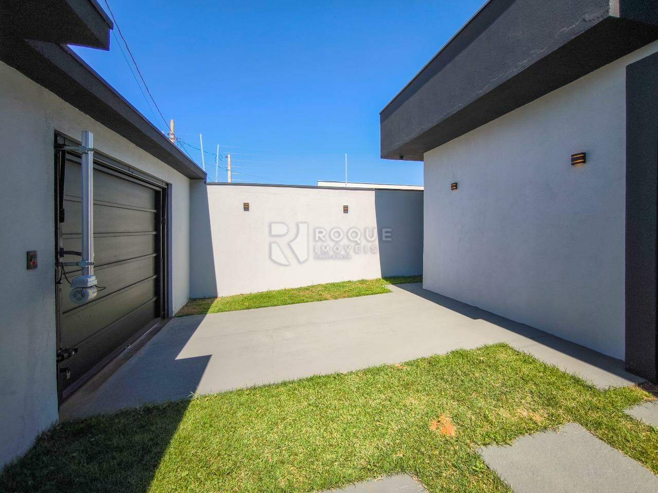 Casa Residencial à venda no bairro Jardim Marajoara: ENTRADA
