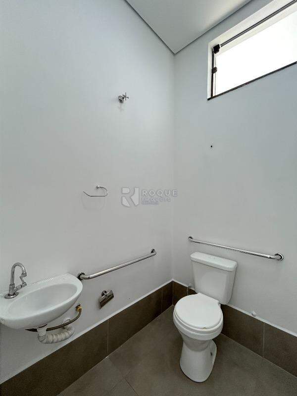 Barracão/Galpão para aluguel no bairro Jardim Porto Real IV: WC social 2