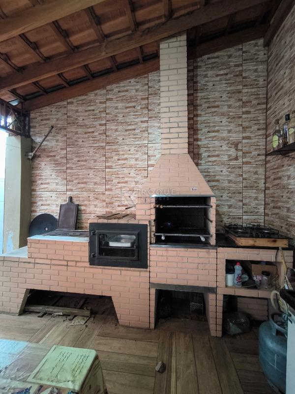 Casa Residencial à venda no bairro Jardim Barão de Limeira: CHURRASQUEIRA