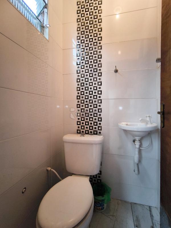 Casa Residencial à venda no bairro Jardim Barão de Limeira: BANHEIRO SOCIAL EXTERNO