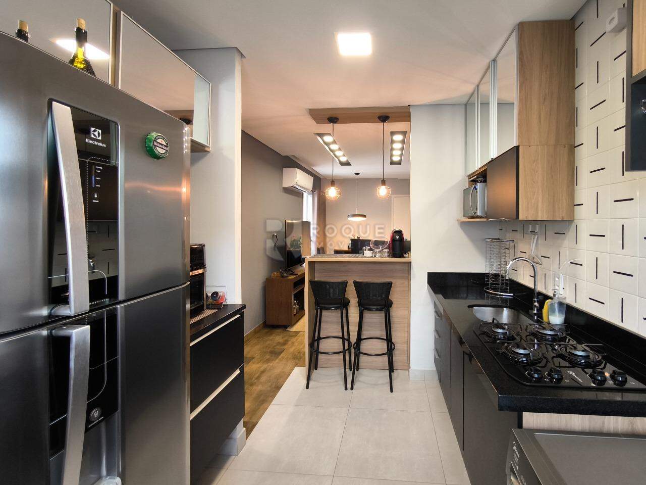Apartamento à venda no bairro Residencial Rubi: COZINHA