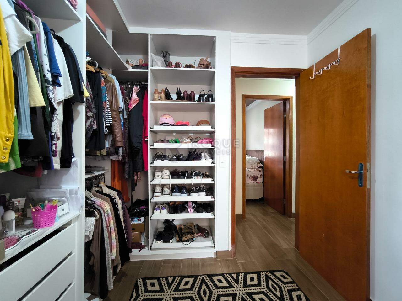 Apartamento à venda no bairro Vila Labaki: DORMITÓRIO 3