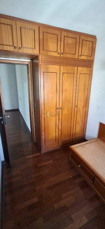 Apartamento à venda no bairro Vila Independência: 