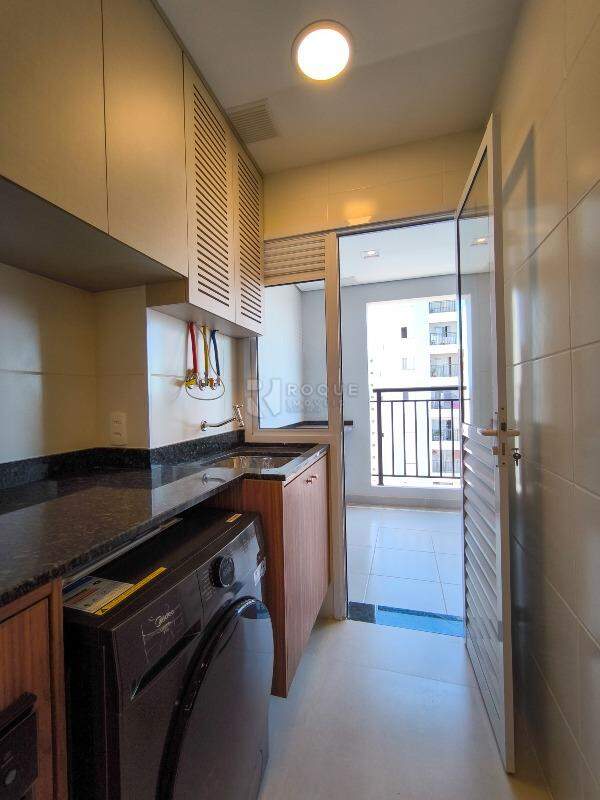 Apartamento à venda no bairro Jardim Santa Adélia: LAVANDERIA