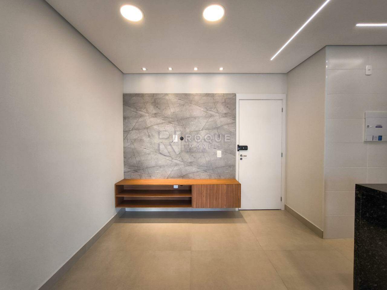 Apartamento à venda no bairro Jardim Santa Adélia: SALA DE ESTAR