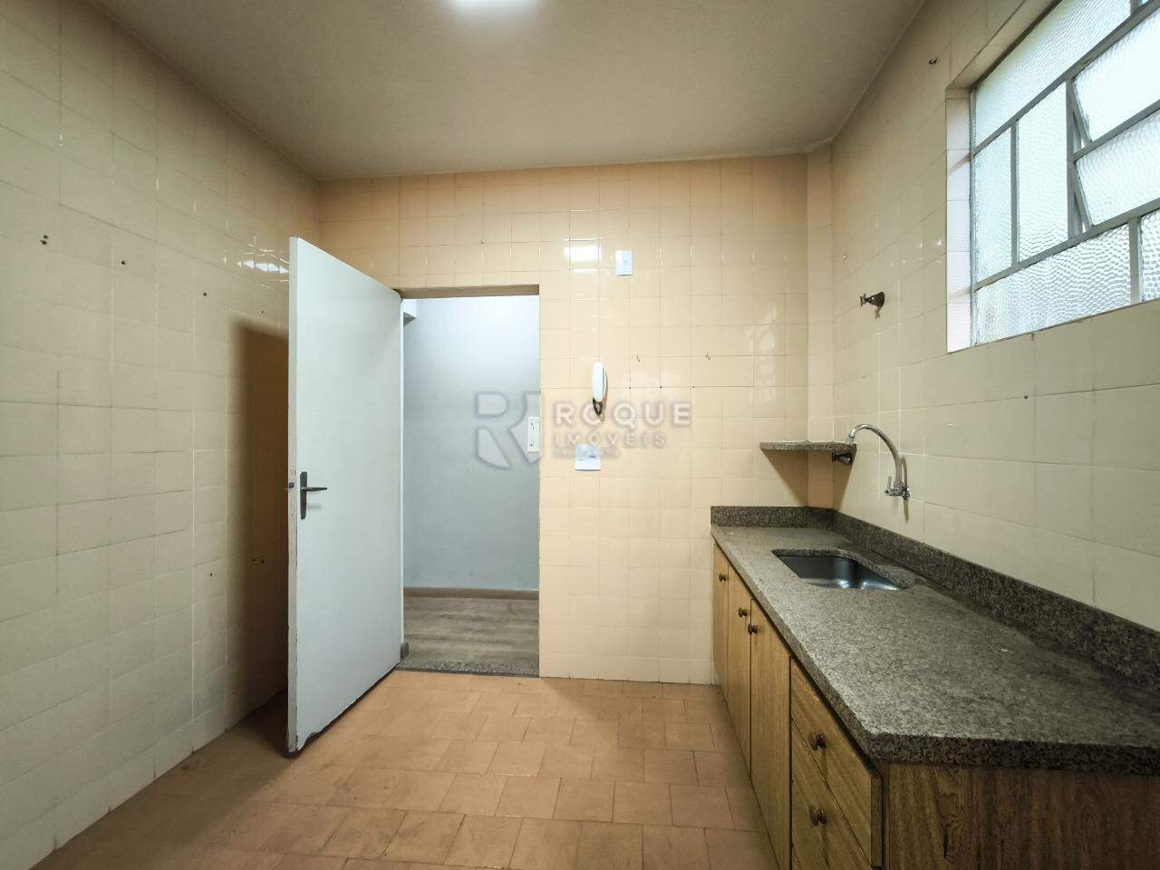 Apartamento à venda no bairro Vila Independência: COZINHA