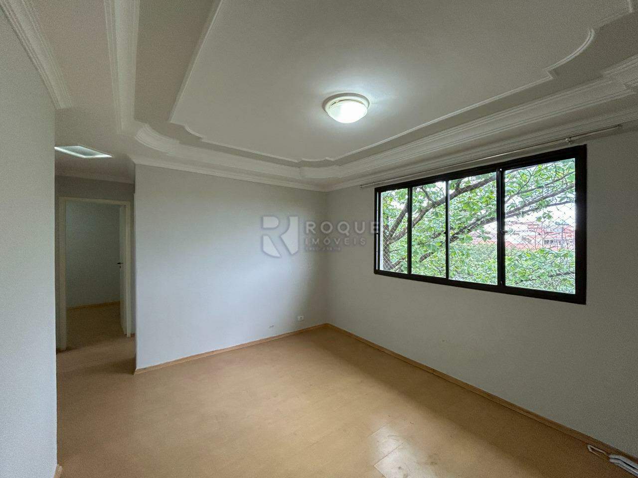 Apartamento para aluguel no bairro Jardim Ipiranga: Sala 