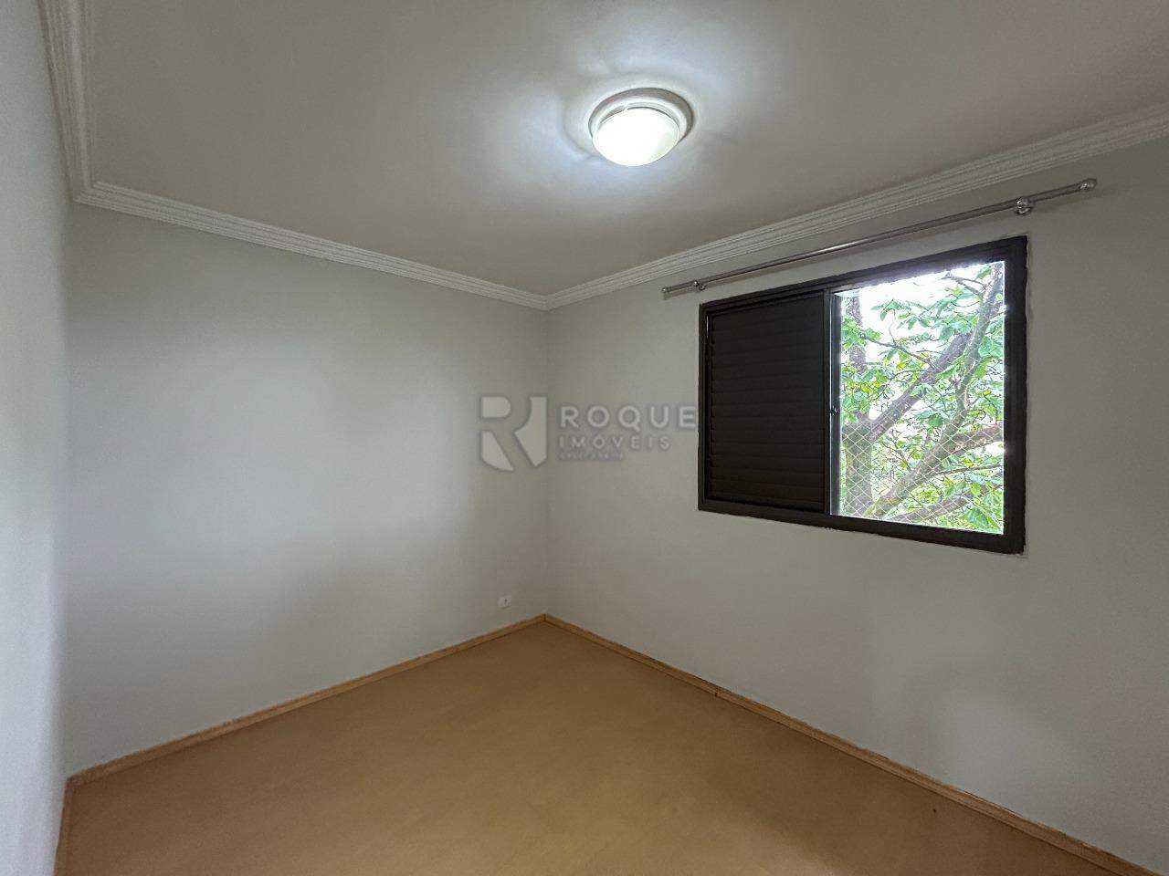 Apartamento para aluguel no bairro Jardim Ipiranga: Dormitório 2