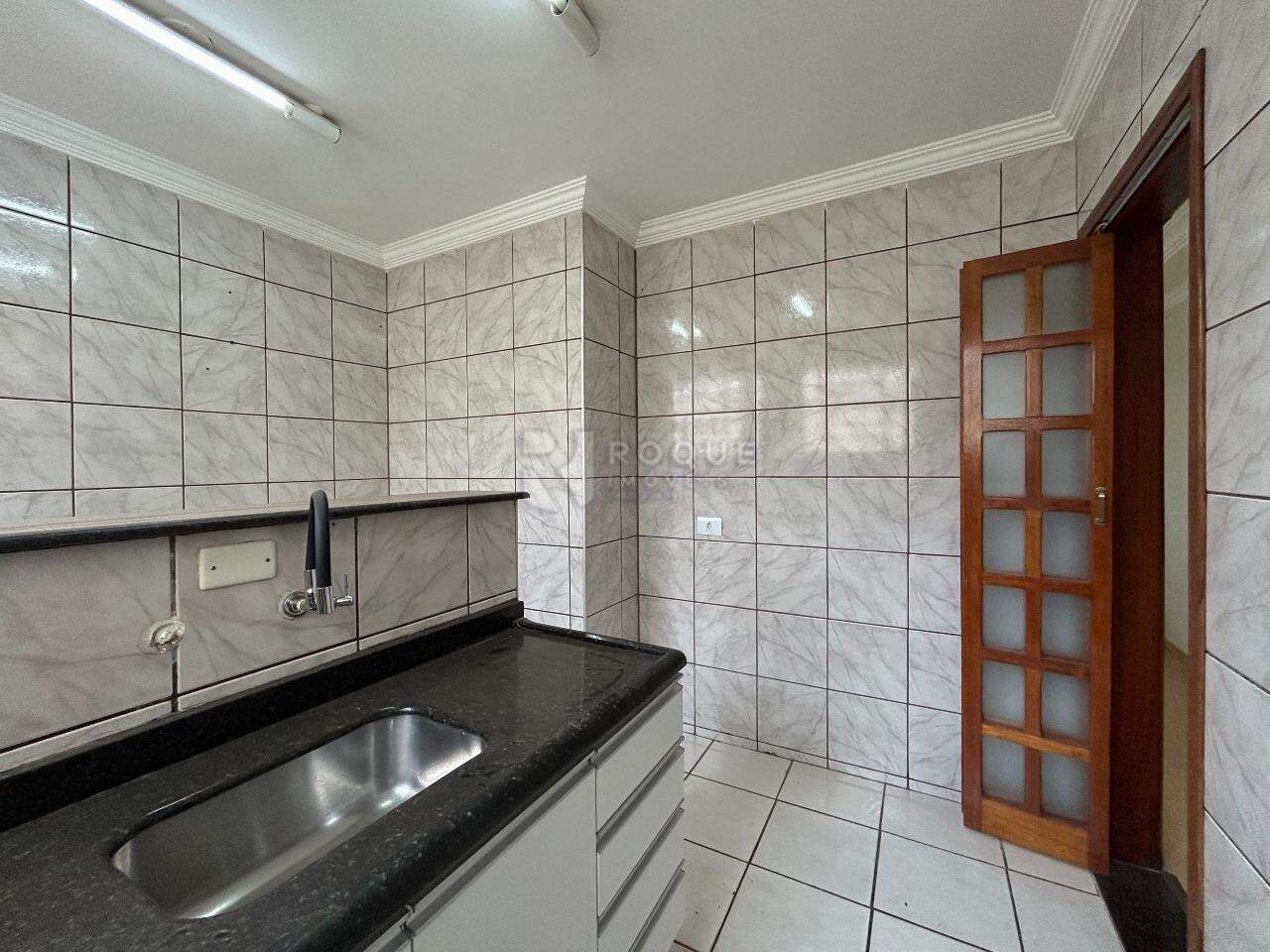 Apartamento para aluguel no bairro Jardim Ipiranga: Cozinha