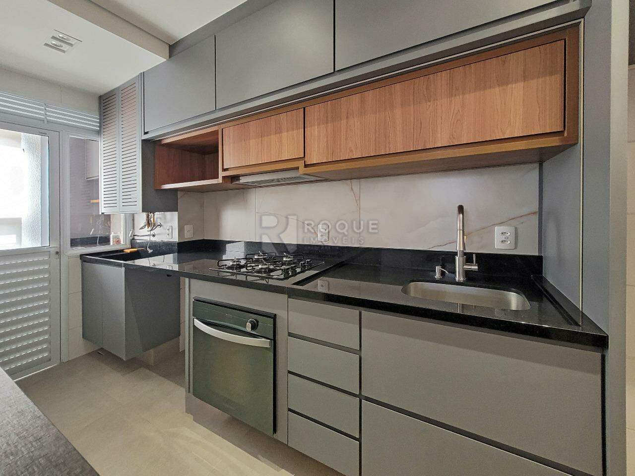 Apartamento à venda no bairro Chácara Boa Vista da Graminha: Cozinha