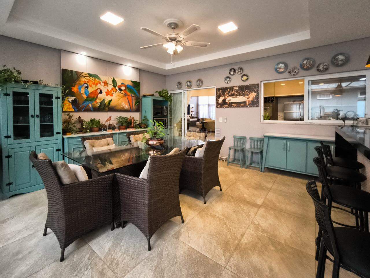 Casa em condomínio à venda no bairro Residencial Margarida de Holstein: ÁREA GOURMET