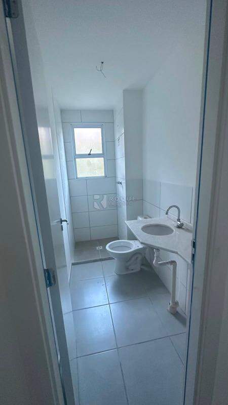 Apartamento à venda no bairro Jardim Esteves: 
