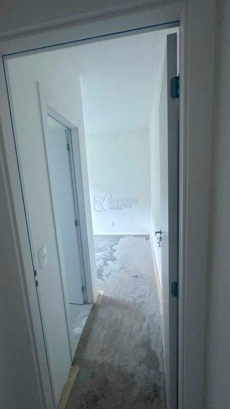 Apartamento à venda no bairro Jardim Esteves: 
