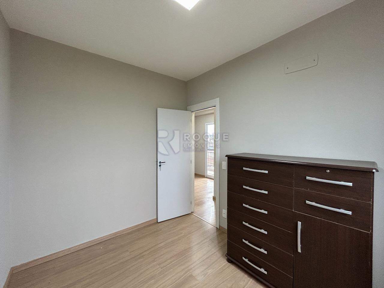 Apartamento para aluguel no bairro Residencial Villa do Sol: Dormitório 1