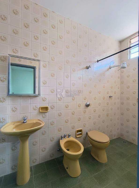 Casa Residencial para aluguel no bairro Doutor João Batista Levy: Wc suíte