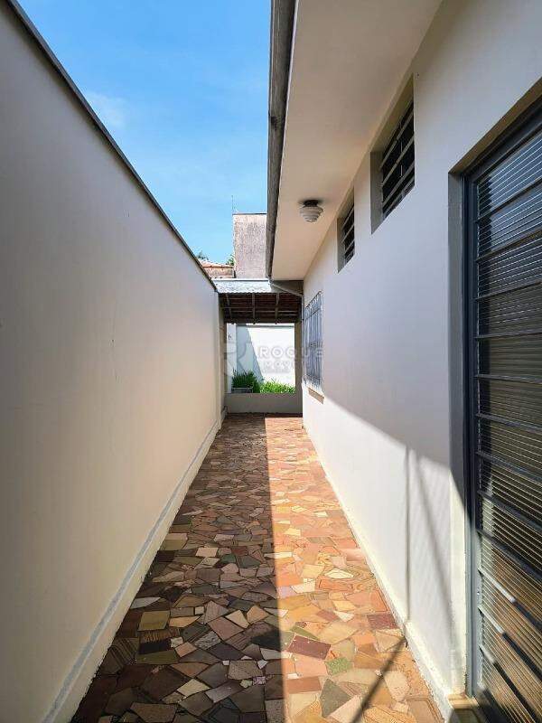 Casa Residencial para aluguel no bairro Doutor João Batista Levy: Corredor