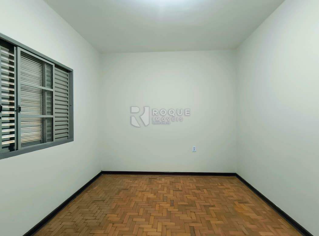 Casa Residencial para aluguel no bairro Doutor João Batista Levy: Dormitório 03 suíte