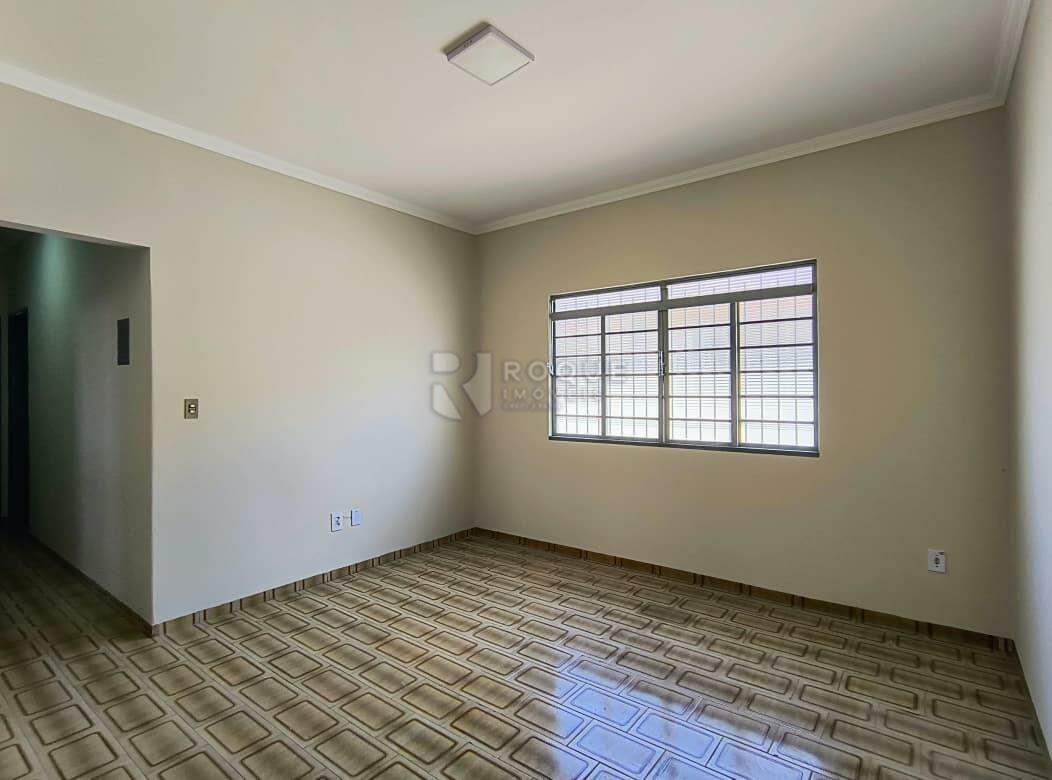 Casa Residencial para aluguel no bairro Doutor João Batista Levy: Sala de jantar 