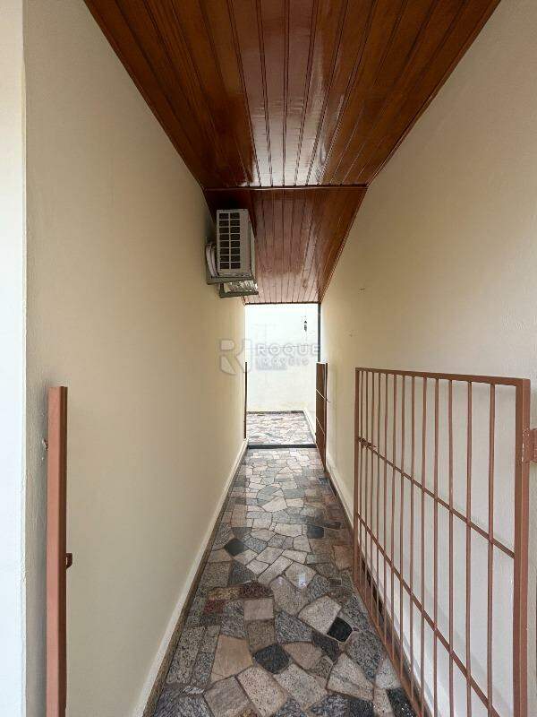 Casa Residencial para aluguel no bairro Parque das Nações: Corredor