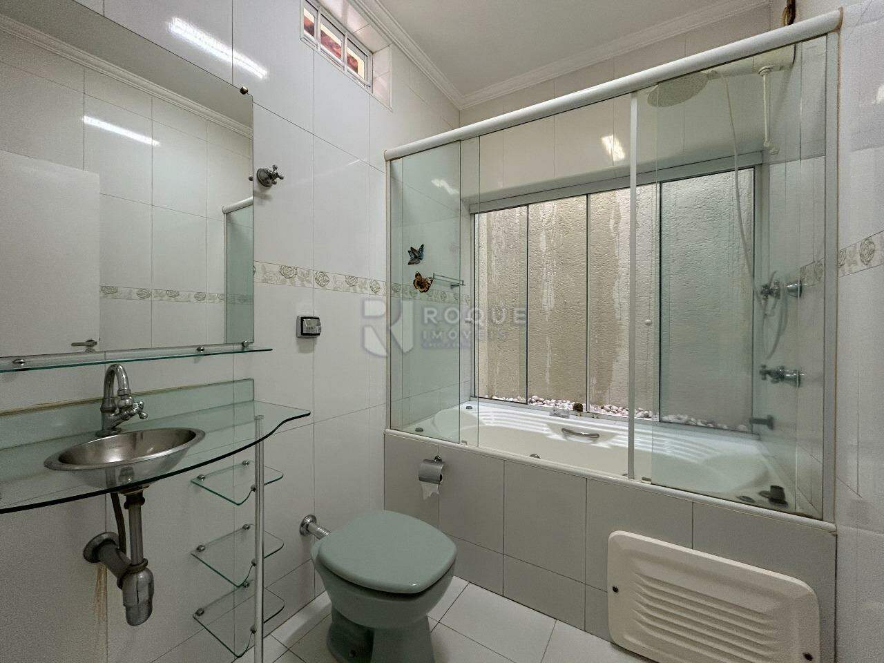Casa Residencial para aluguel no bairro Parque das Nações: WC social