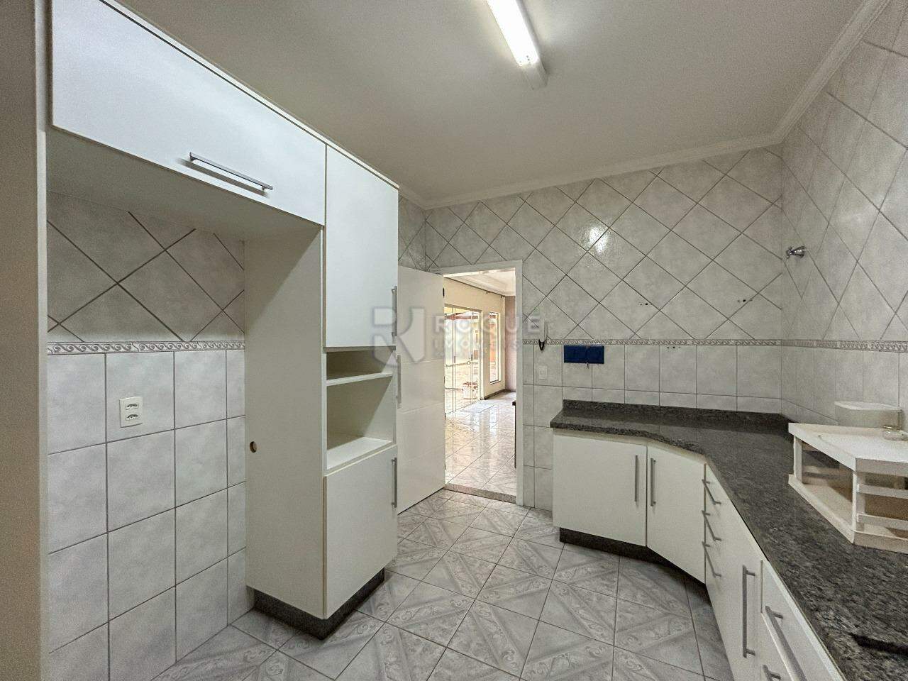 Casa Residencial para aluguel no bairro Parque das Nações: Cozinha