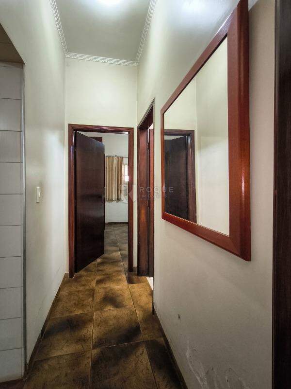 Casa Residencial à venda no bairro Boa Vista: CORREDOR INTERNO