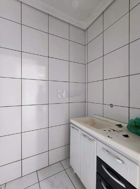 Salão para aluguel no bairro Vila Claudia: Cozinha  superior