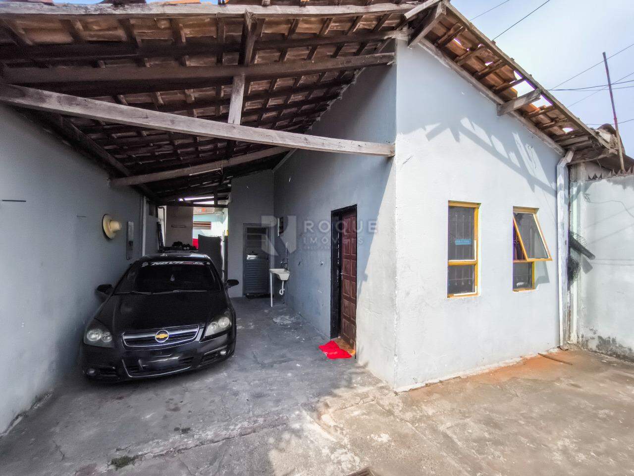 Casa Residencial à venda no bairro Jardim Odecio Degan: FRENTE