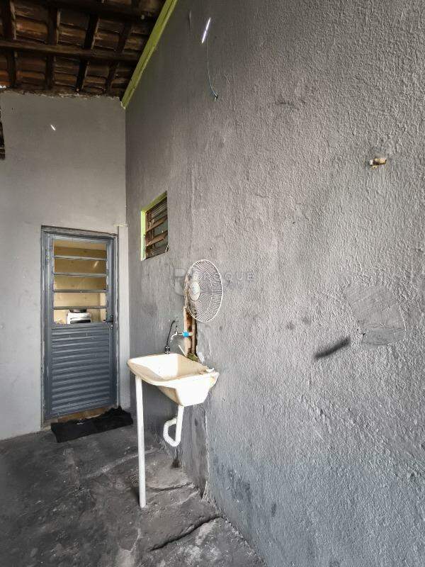 Casa Residencial à venda no bairro Jardim Odecio Degan: LAVATÓRIO