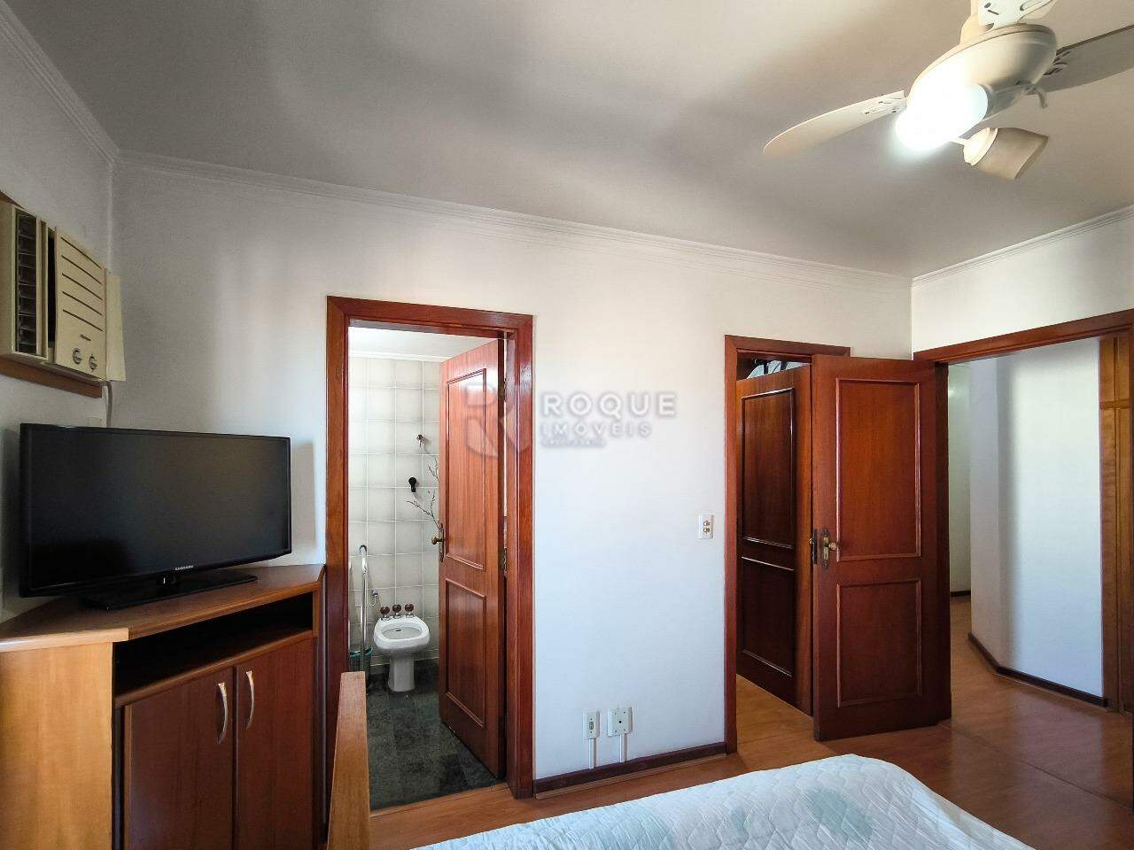 Apartamento à venda no bairro Centro: SUÍTE 2