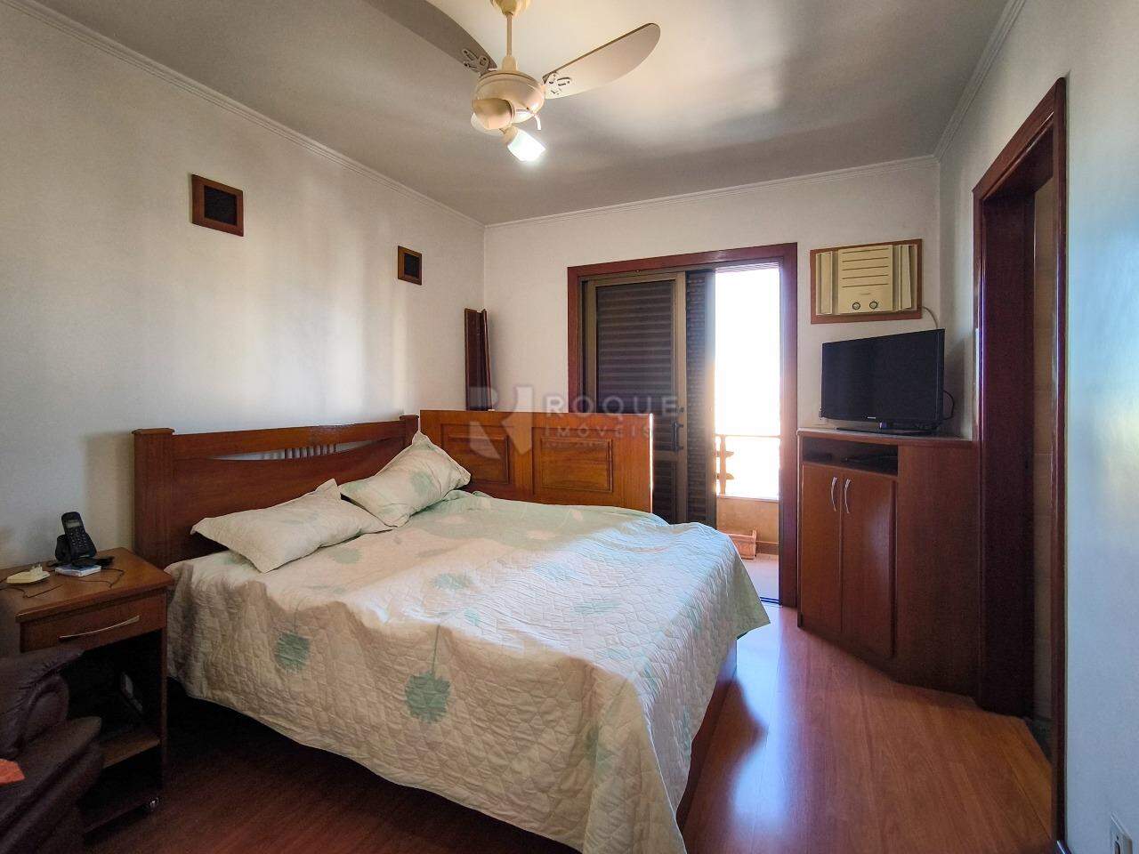 Apartamento à venda no bairro Centro: SUÍTE 2