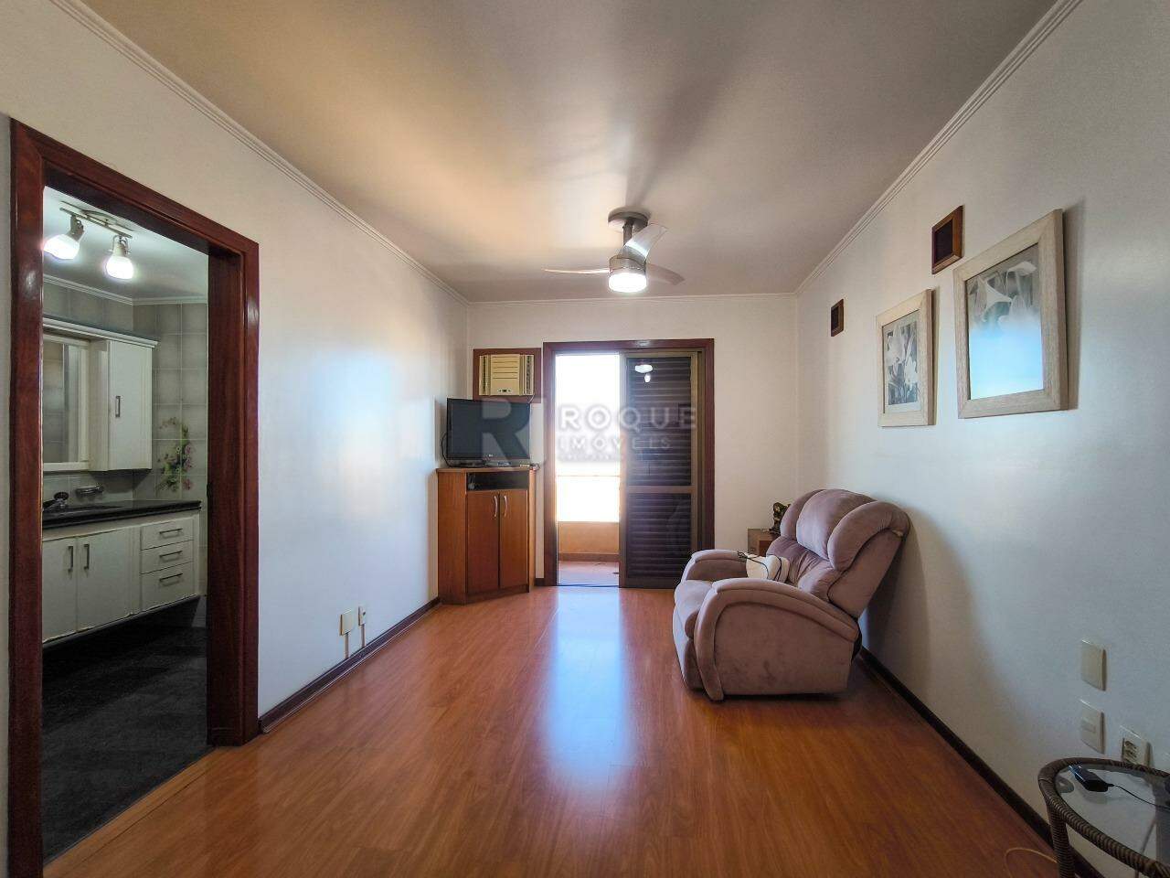 Apartamento à venda no bairro Centro: SUÍTE 3