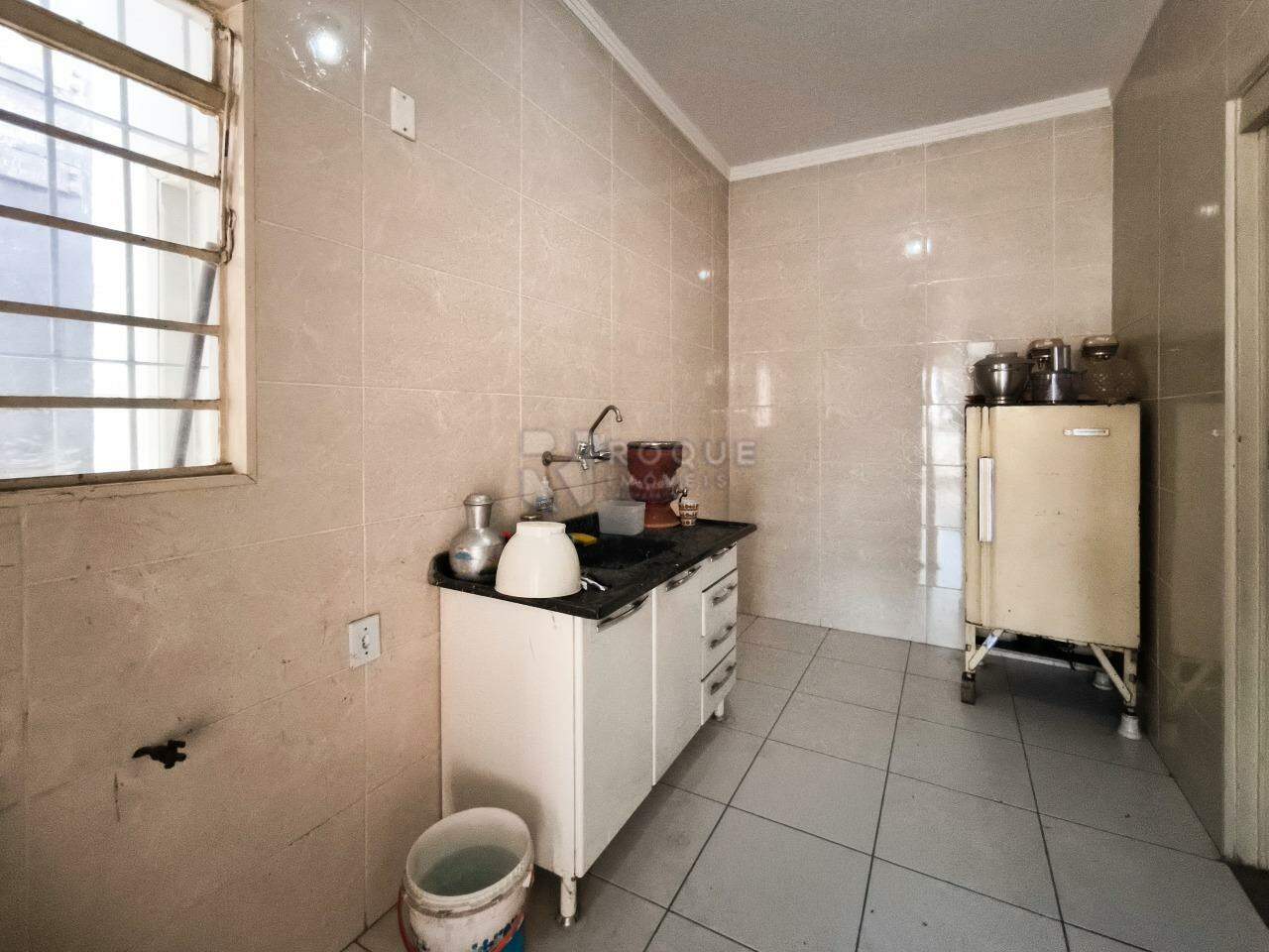 Casa Residencial à venda no bairro Centro: COZINHA